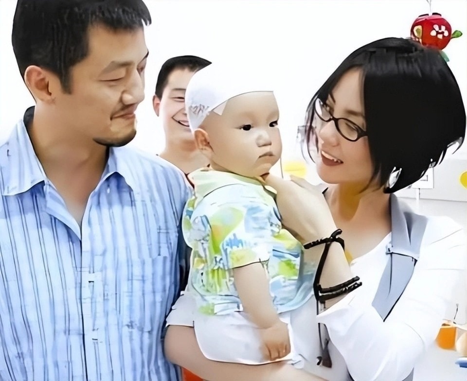 Vương Phi ảnh 2 Vuong Phi anh 2