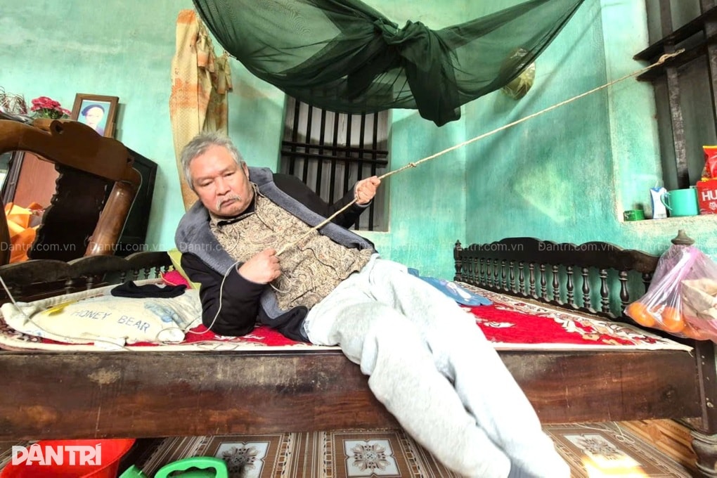 Chồng nằm liệt giường vì tai biến, bất lực nhìn vợ hôn mê, con gái trầm cảm - 2