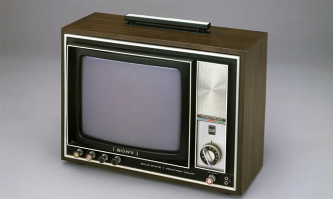 KV-1310, mẫu TV Sony Trinitron đầu tiên. Ảnh: Cnet