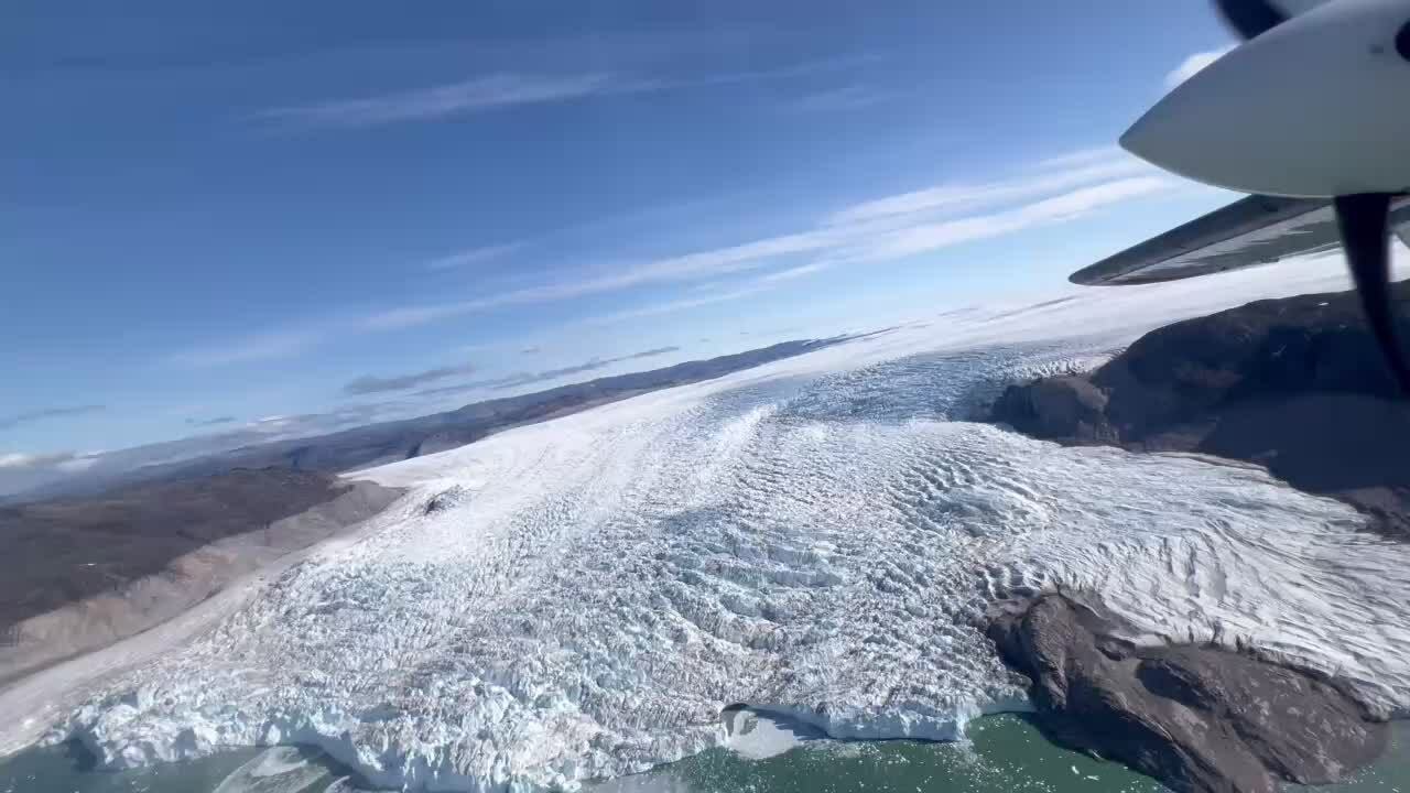 Greenland nhìn từ trên cao