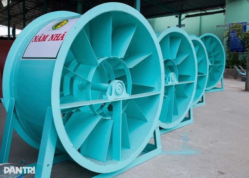 Vua lò sấy ở miền Tây và khát vọng xuất khẩu trí tuệ Việt - 4 Vua lò sấy ở miền Tây và khát vọng xuất khẩu trí tuệ Việt - 4