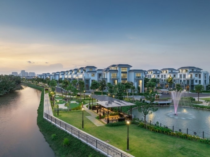 Gladia by the Waters là một trong những dự án thấp tầng bên sông đã hoàn tất xây dựng, pháp lý, quy hoạch bài bản cùng hạ tầng đồng bộ. Ảnh: Gladia by the Waters