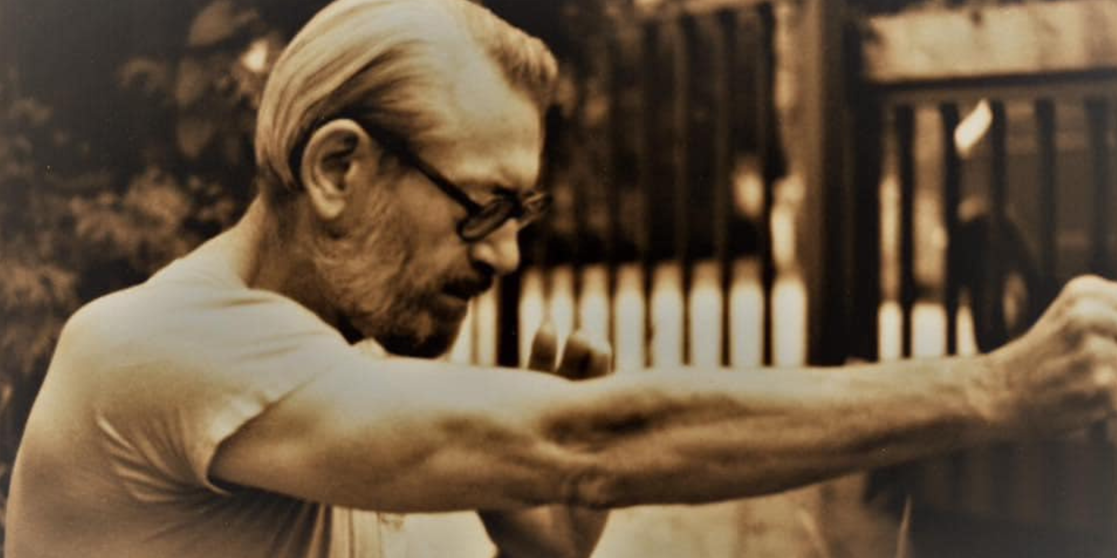 Ed Hart là người cũng chứng kiến trận đấu của Lý Tiểu Long với võ sĩ karate