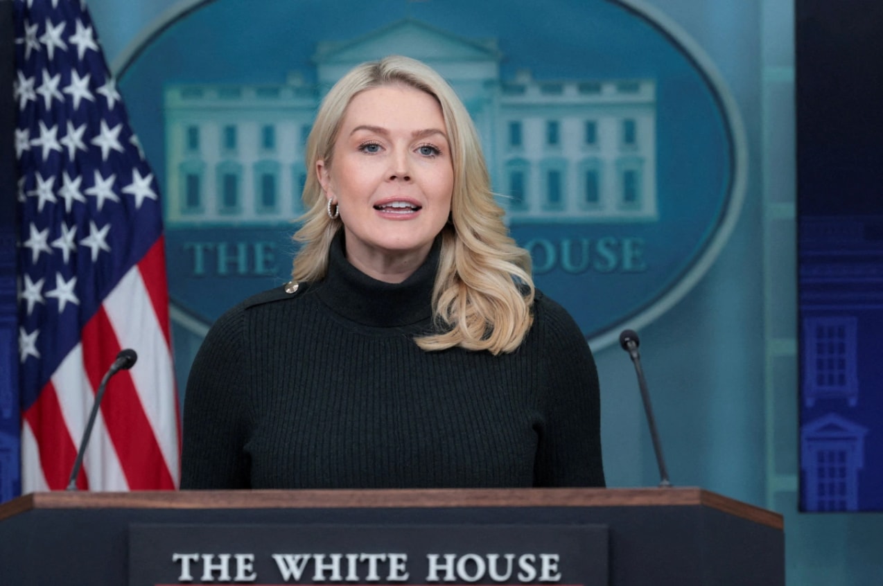 Thư ký báo chí Karoline Leavitt trong cuộc họp báo ở Nhà Trắng ngày 26/1. (Nguồn: Reuters)