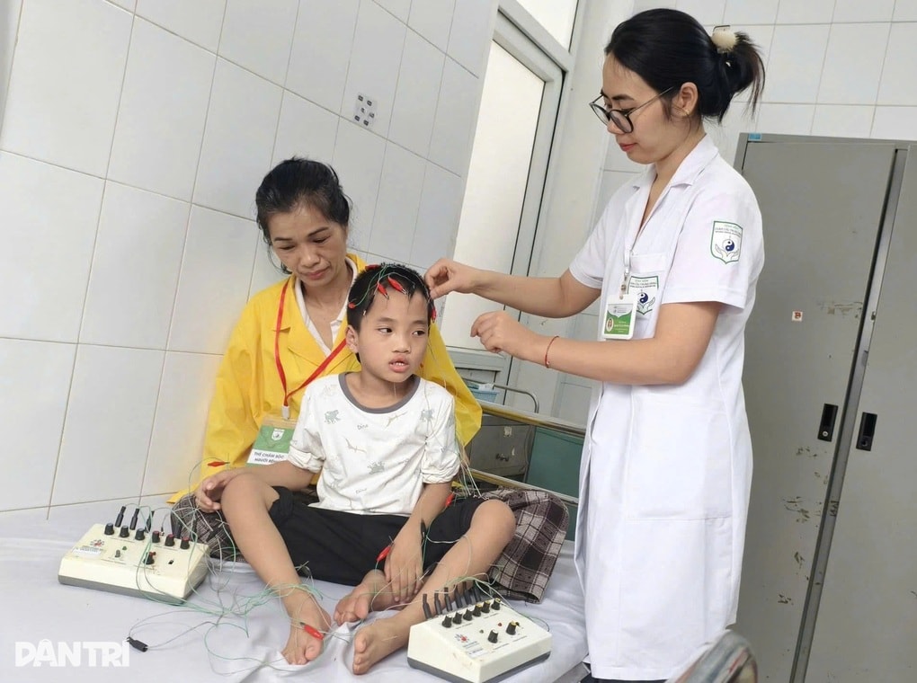 Mẹ ung thư: Em không còn nhiều thời gian, khẩn cầu các bác thương cháu!” - 1