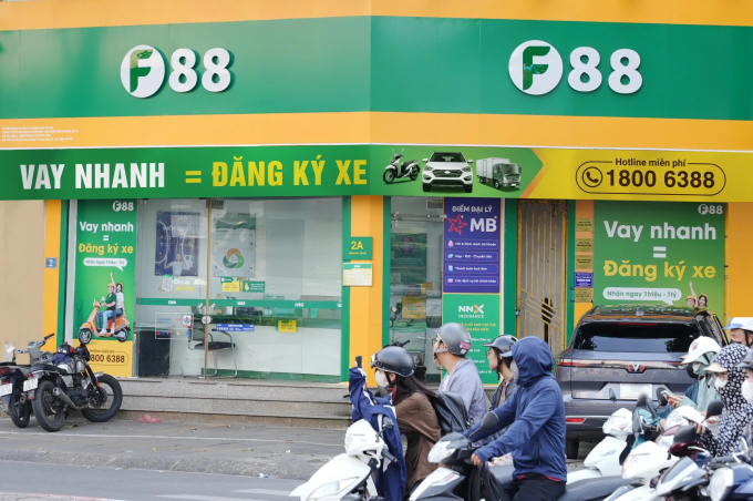 Bên ngoài một cửa hàng của F88 tại Hà Nội. Ảnh: F88