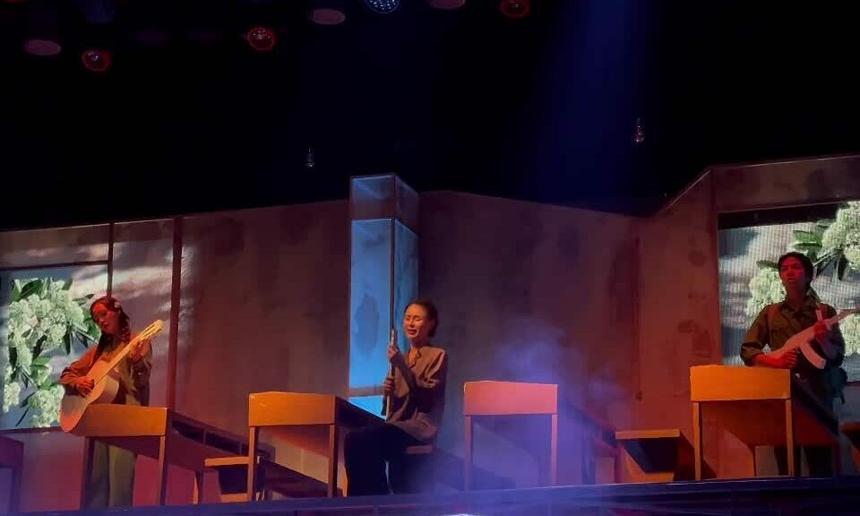 Cảnh kết vở 'Quân khu Nam Đồng'