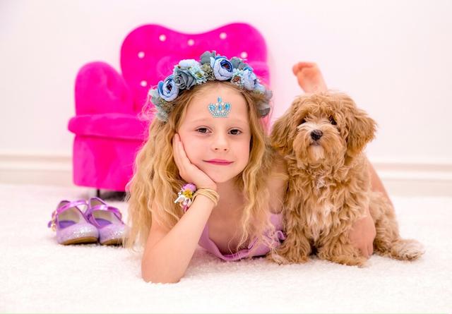 Tài không đợi tuổi: Cô bé 6 tuổi kiếm 470 tỷ đồng rất nhẹ nhàng - Ảnh 2.