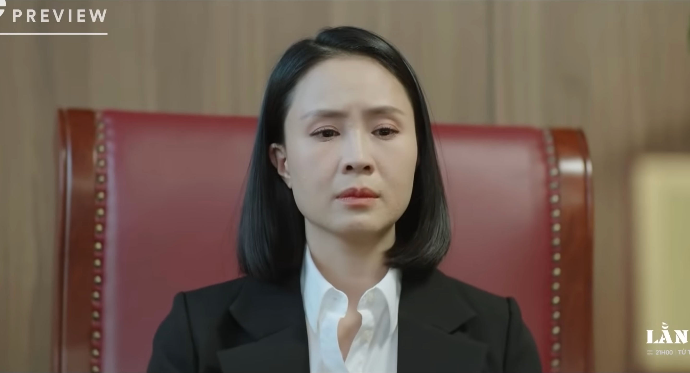 Thu thất thần khi bạn thân sắp bị bắt.