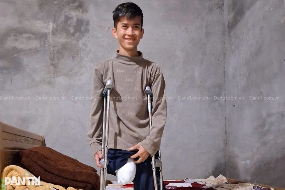 Bạn đọc Dân trí giúp chàng trai 19 tuổi trở về nhà, bắt đầu lại cuộc sống - 4 Bạn đọc Dân trí giúp chàng trai 19 tuổi trở về nhà, bắt đầu lại cuộc sống - 4