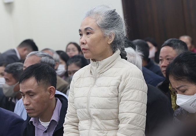 Bị cáo Nguyễn Thúy Kim, cựu Kế toán trưởng công ty LanQ. Ảnh: Danh Lam