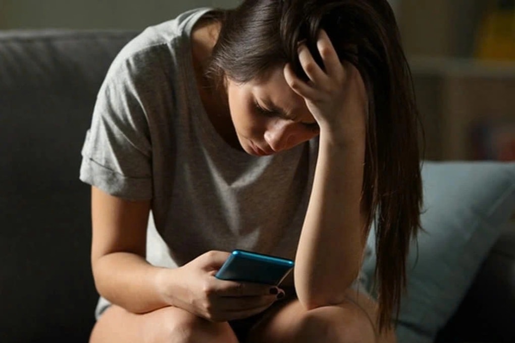 Vợ mang bầu 7 tháng, chồng lại thích tâm sự với đồng nghiệp nữ lúc nửa đêm - 1