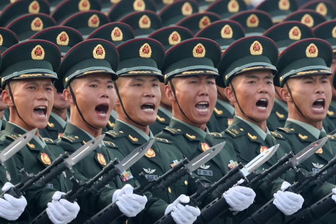 Binh sĩ quân đội Trung Quốc tổng duyệt cho sự kiện diễu binh kỷ niệm 80 năm Thế chiến II kết thúc tại Bắc Kinh ngày 3/9/2025. Ảnh: Reuters