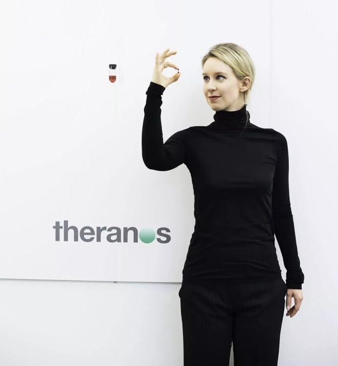 Elizabeth Holmes là người sáng lập Theranos. Ảnh: HBO