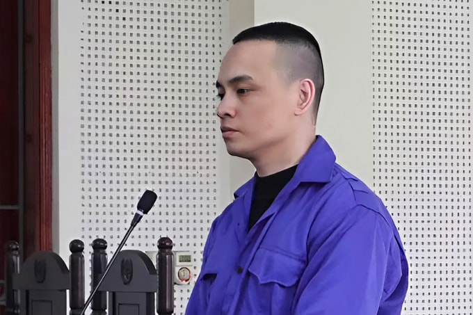 Bị cáo Dũng tại tòa. Ảnh: Hùng Lê