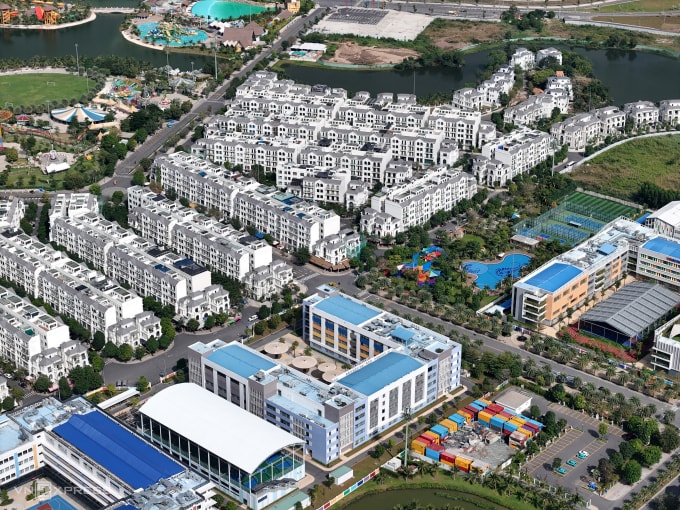 Bất động sản khu Đông TP HCM, tháng 12/2025. Ảnh: Quỳnh Trần