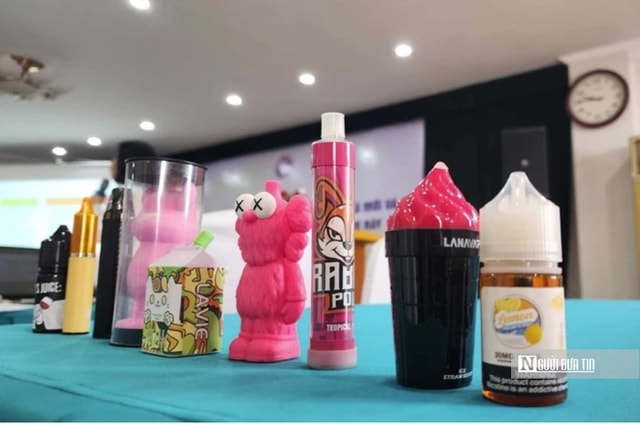 Siết chặt, cấm hoàn toàn thuốc lá điện tử, thuốc lá nung nóng - Ảnh 4.