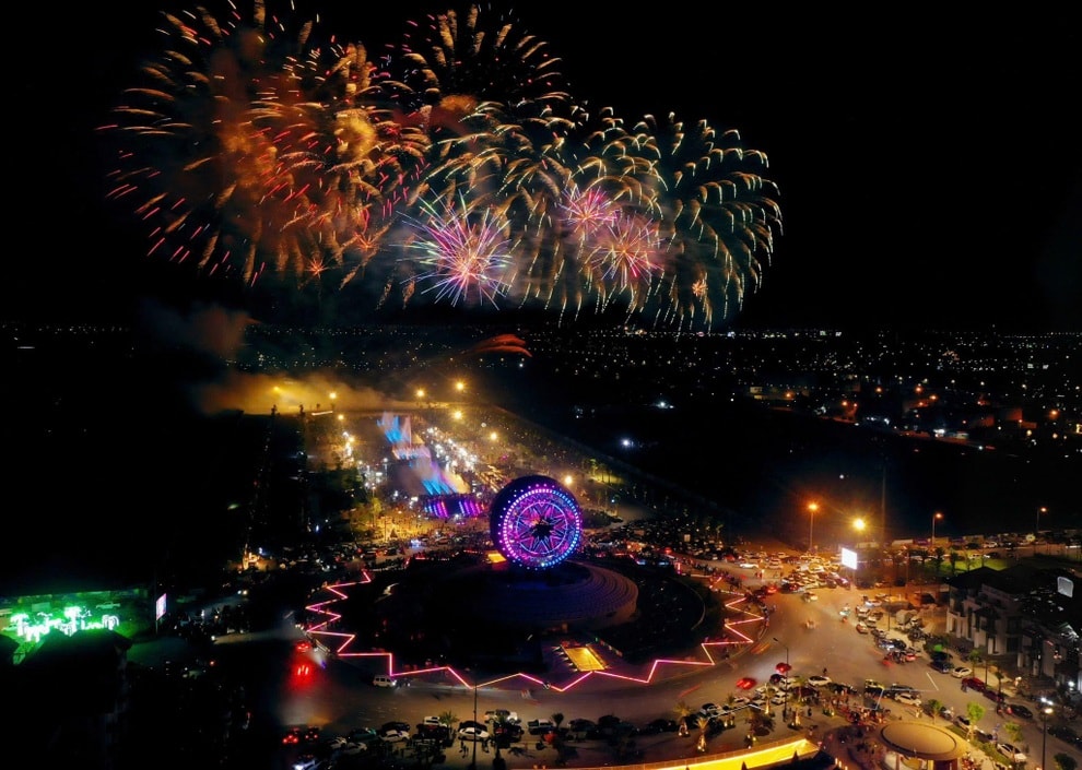 Phường Hà Nam, Ninh Bình sẽ bắn pháo hoa, tổ chức đại nhạc hội đón năm mới - 3 Phường Hà Nam, Ninh Bình sẽ bắn pháo hoa, tổ chức đại nhạc hội đón năm mới - 3