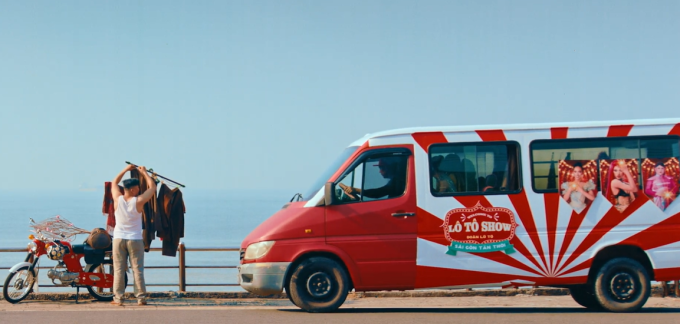 Những chất liệu đời sống được Viettel Telecom cài cắm vào phim. Ảnh: Viettel Telecom