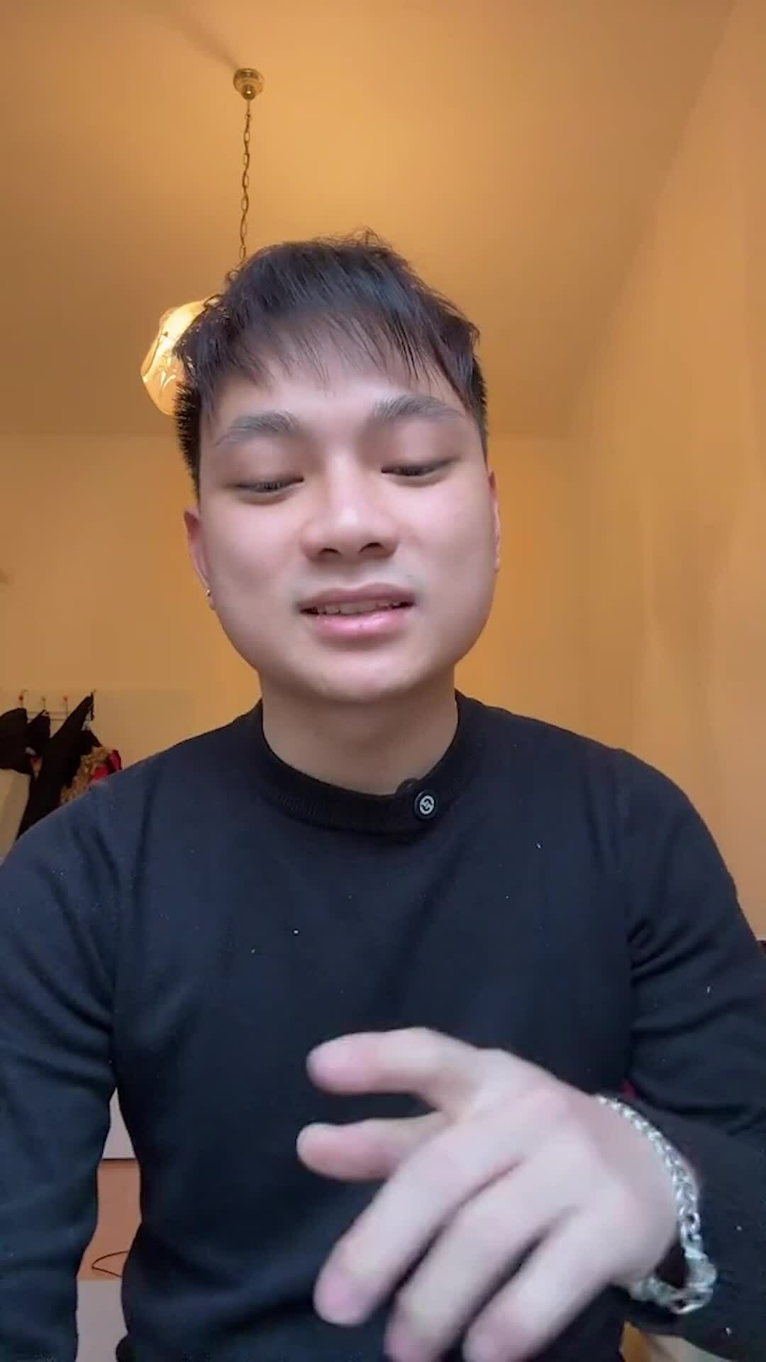 Món bò sống khiến nhiều du khách đắn đo khi đến Séc