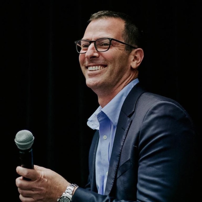 Tamir Pole. Ảnh: Instagram