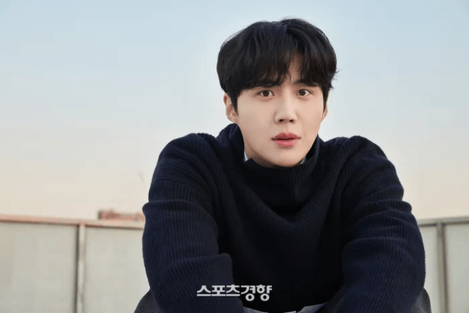 Diễn viên Tiếng yêu này anh dịch được không? bị nghi trốn thuế