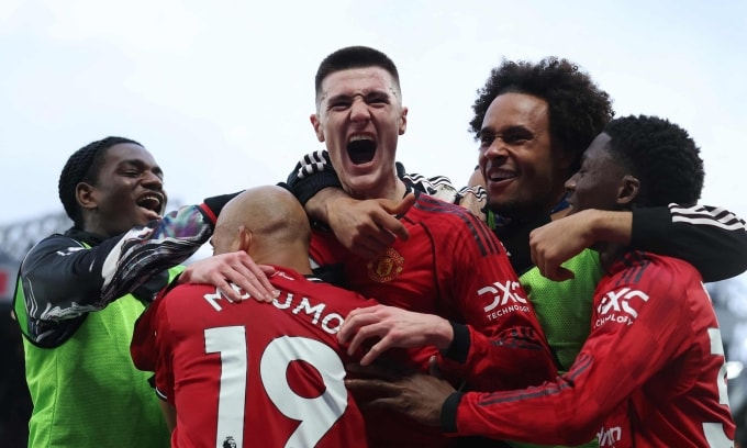 Benjamin Sesko mừng bàn ấn định thắng lợi 3-2 cho Man Utd. Ảnh: Reuters