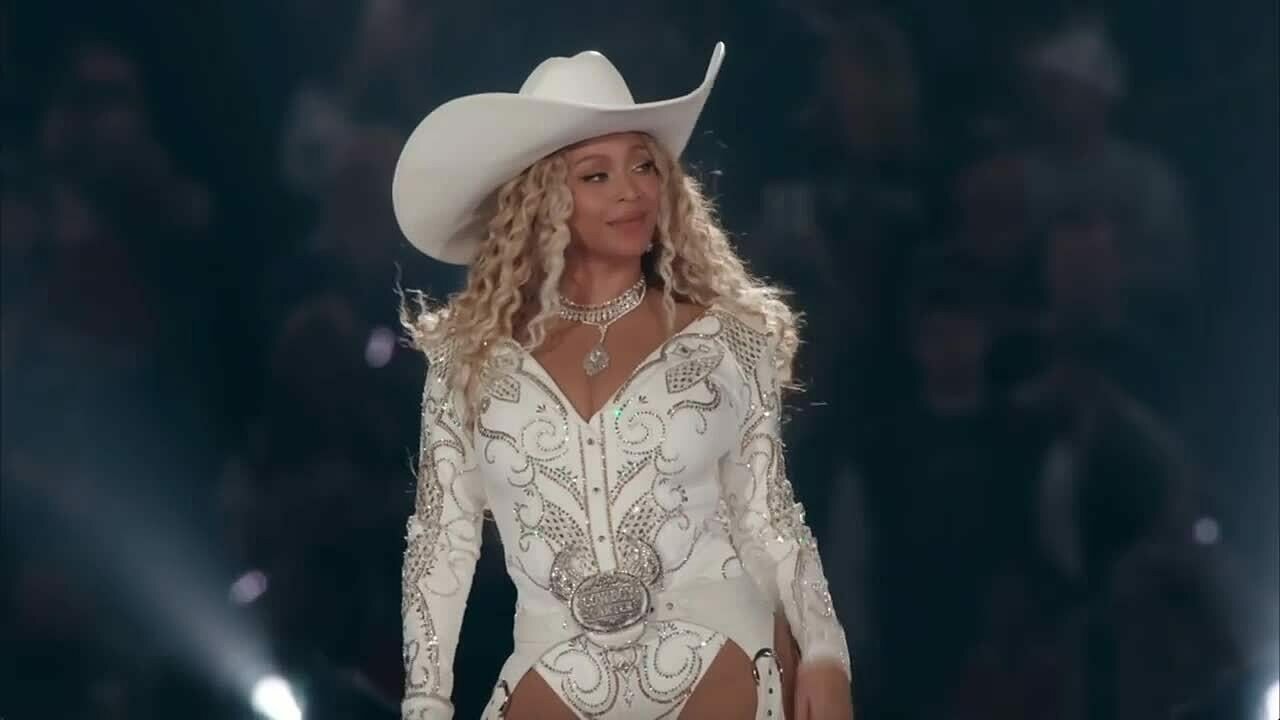 Beyoncé biểu diễn ca khúc Texas Hold 'Em