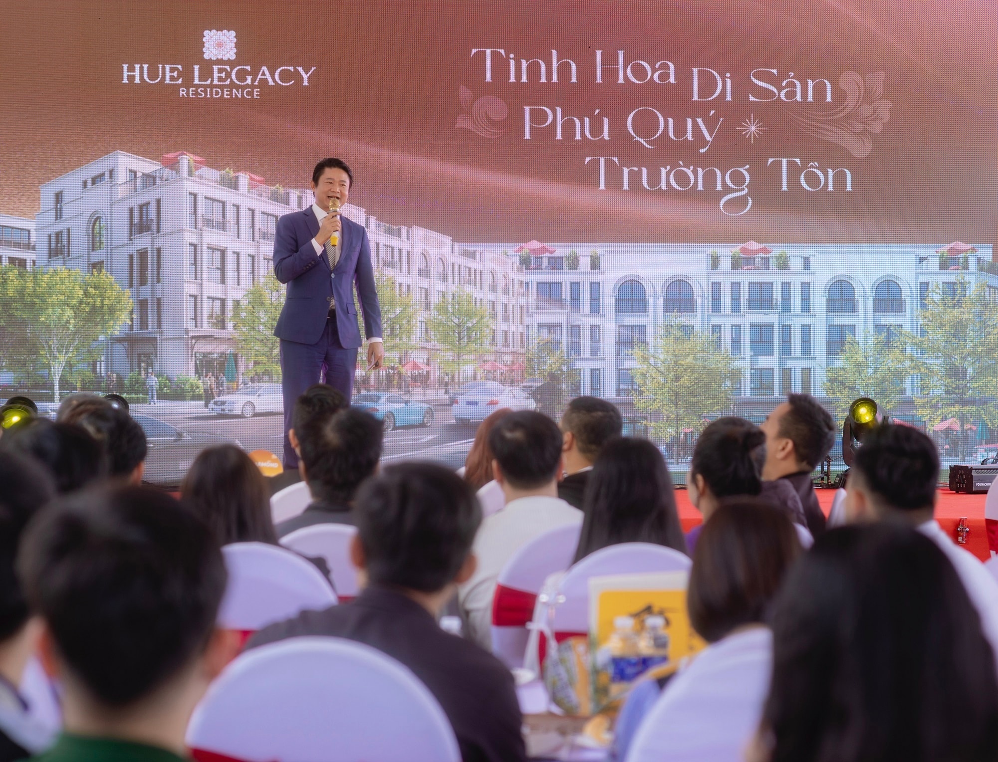 Đại diện chủ đầu tư giới thiệu về dự án Hue Legacy Residence.