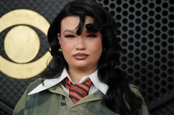 Lola-Young-tai-Grammy-17699908-6104-9683