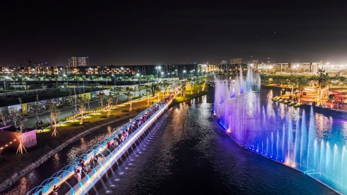 Kênh đào nhạc nước lớn nhất Đông Nam Á trở thành điểm check-in nổi tiếng. Ảnh: