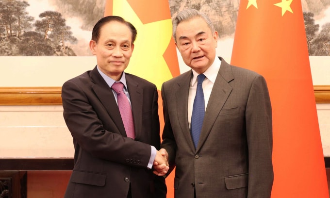 Bộ trưởng Ngoại giao Lê Hoài Trung và Ngoại trưởng Trung Quốc Vương Nghị. Ảnh: Bộ Ngoại giao