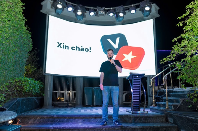Đại diện Voodoo phát biểu trước sự kiện tại Việt Nam. Ảnh: Voodoo