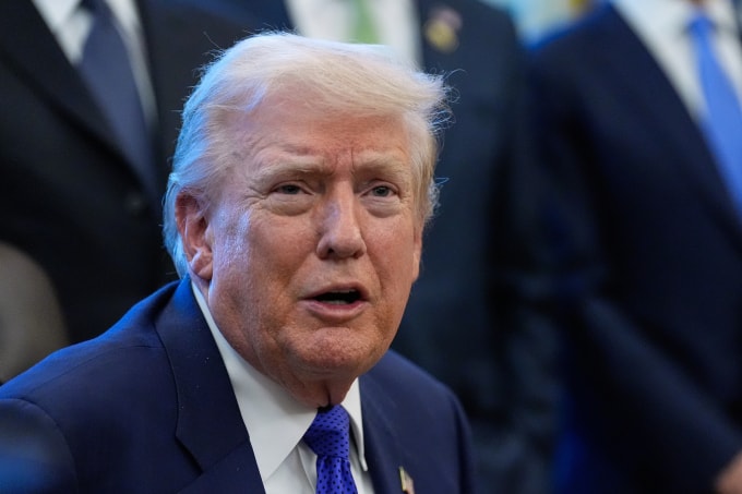 Tổng thống Mỹ Donald Trump tại Nhà Trắng ngày 2/2. Ảnh: AP