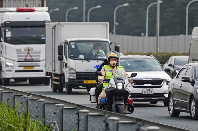 CSGT sẽ tuần tra, kiểm soát bằng nhiều hình thức. Ảnh; Anh Tuân