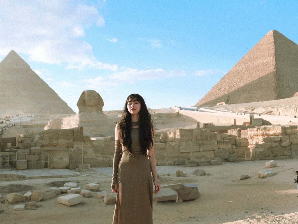 Khách Việt chi gần 150 triệu đồng du lịch châu Âu trong dịp Tết Nguyên đán - 1