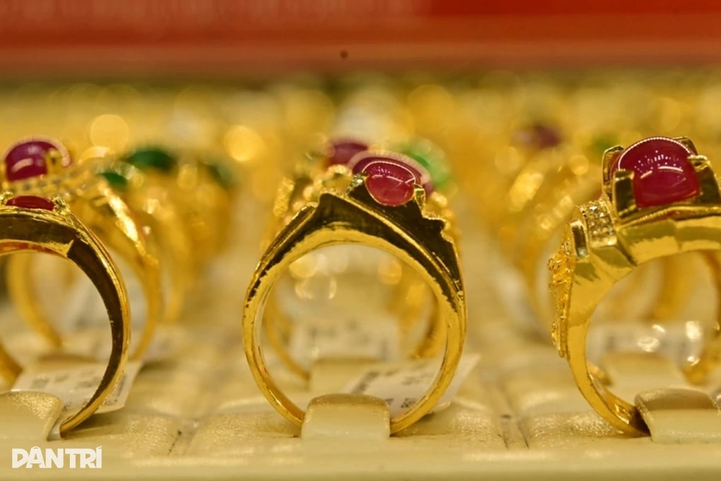 Chuyên gia WGC: Đầu tư vàng năm 2026 đừng chỉ nhìn vào biến động giá - 1