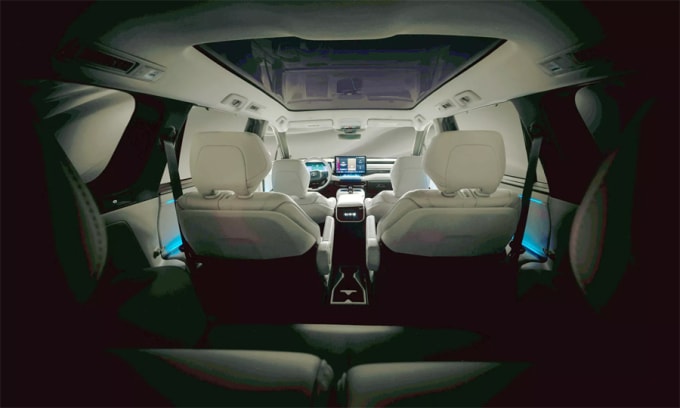 Nội thất mẫu SUV mới với 3 hàng ghế, với hàng ghế thứ hai kiểu ghế thuyền trưởng. Ảnh: Toyota