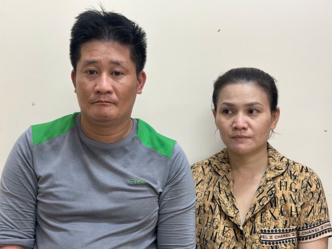 Trần Thị Hương Trang (phải) và bạn trai Trần Thanh Hải. Ảnh: Công an TP HCM