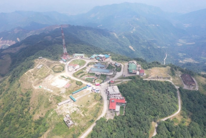 Toàn cảnh đỉnh Mẫu Sơn nhìn từ trên cao. Ảnh: Sun Group