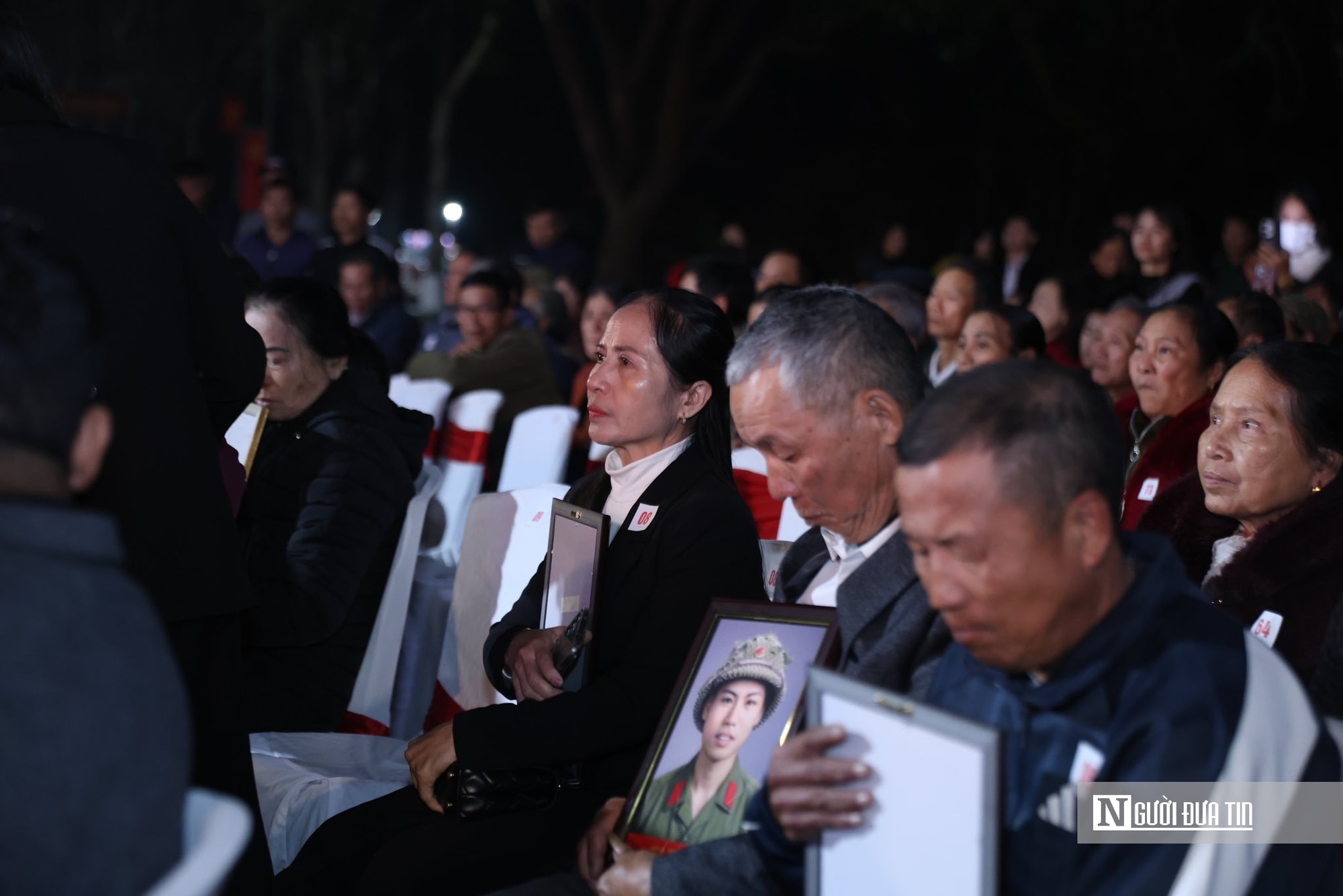 Người vợ liệt sĩ òa khóc khi thấy lại chồng thời trẻ: “Tôi mãn nguyện rồi” - Ảnh 4.