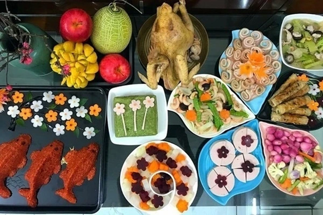 Mâm cúng ông Công ông Táo quen thuộc, thêm chi tiết này bỗng đẹp rực rỡ, gia chủ đón lộc cả năm- Ảnh 1.