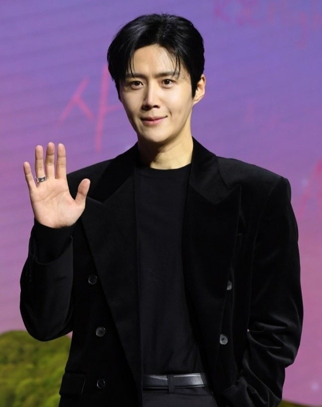 Kim Seon Ho ảnh 1 Kim Seon Ho anh 1