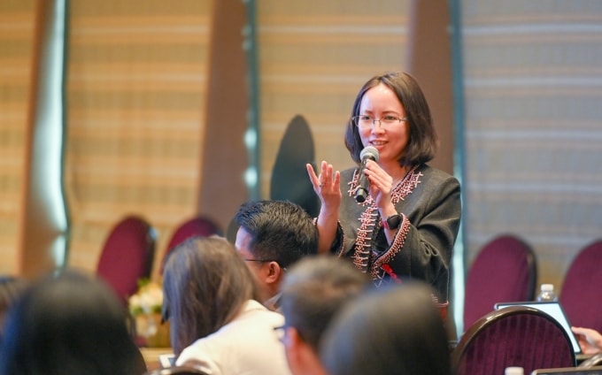 Bà Trần Phương Ngọc Thảo - Phó chủ tịch HĐQT trả lời câu hỏi nhà đầu tư tại Vietnam Access Days 2026. Ảnh: Ban tổ chức