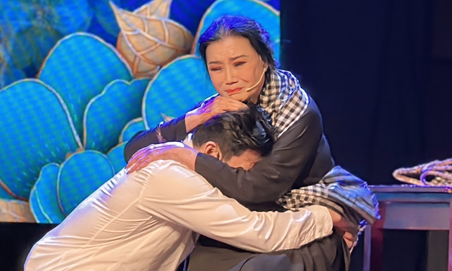 Trích đoạn nghệ sĩ Kim Cương diễn