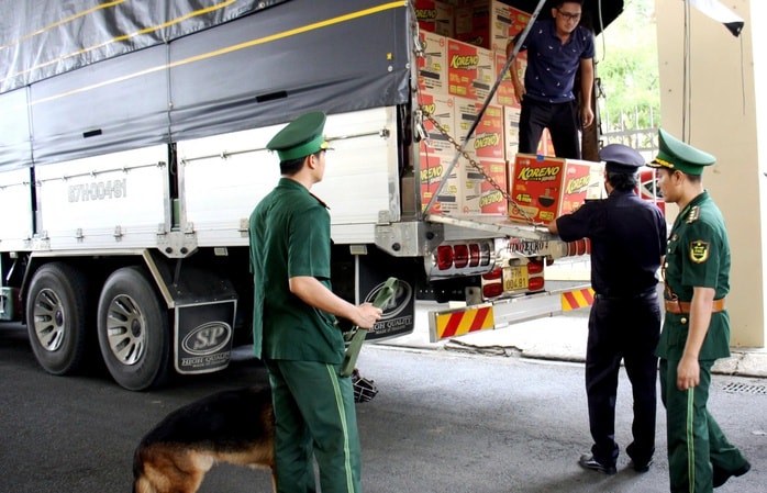 Tháo gỡ vướng mắc Nghị định 46: Thủ tướng yêu cầu ban hành nghị quyết ngay - Ảnh 1.