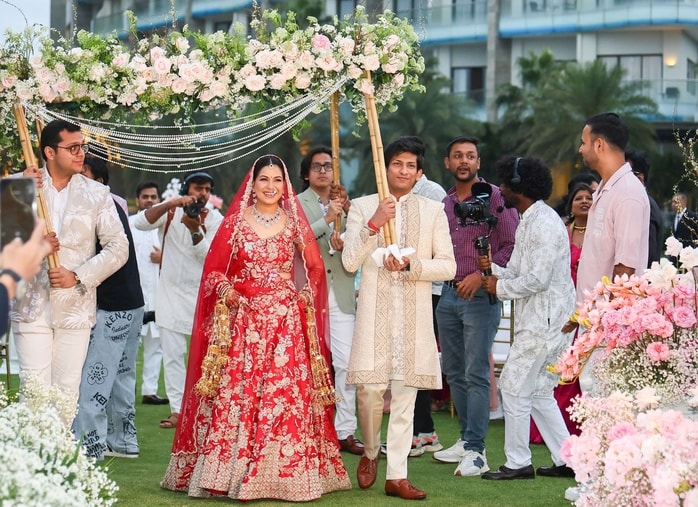 Cặp đôi Ấn Độ "mở hàng" cho du lịch cưới Đà Nẵng năm 2026 - Ảnh 1.