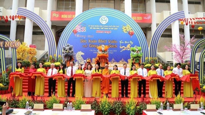 Một điểm check-in Tết vừa ra mắt ở Cần Thơ - Ảnh 2.