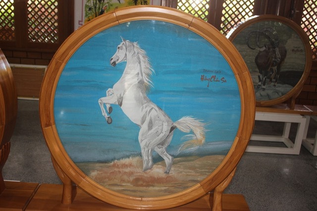 Cận cảnh dàn linh vật ngựa đang bay ở Khánh Hòa- Ảnh 10.