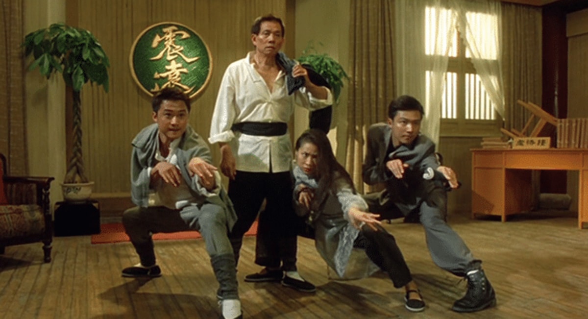 Lưu Gia Lương và Ngô Kinh trong phim